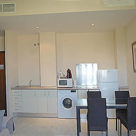 아파트 Edificio Luxsevilla *